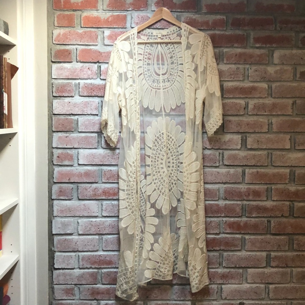 Lace kimono